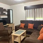 بيت للعطل El Hogarin De *