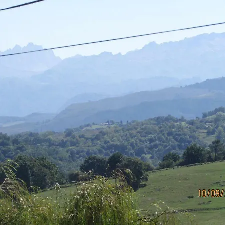El Hogarin De Nyaraló Arriondas